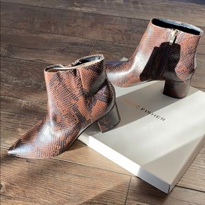Marc Fisher Size 8 Jelly3 Brown Snake Skin Bootie